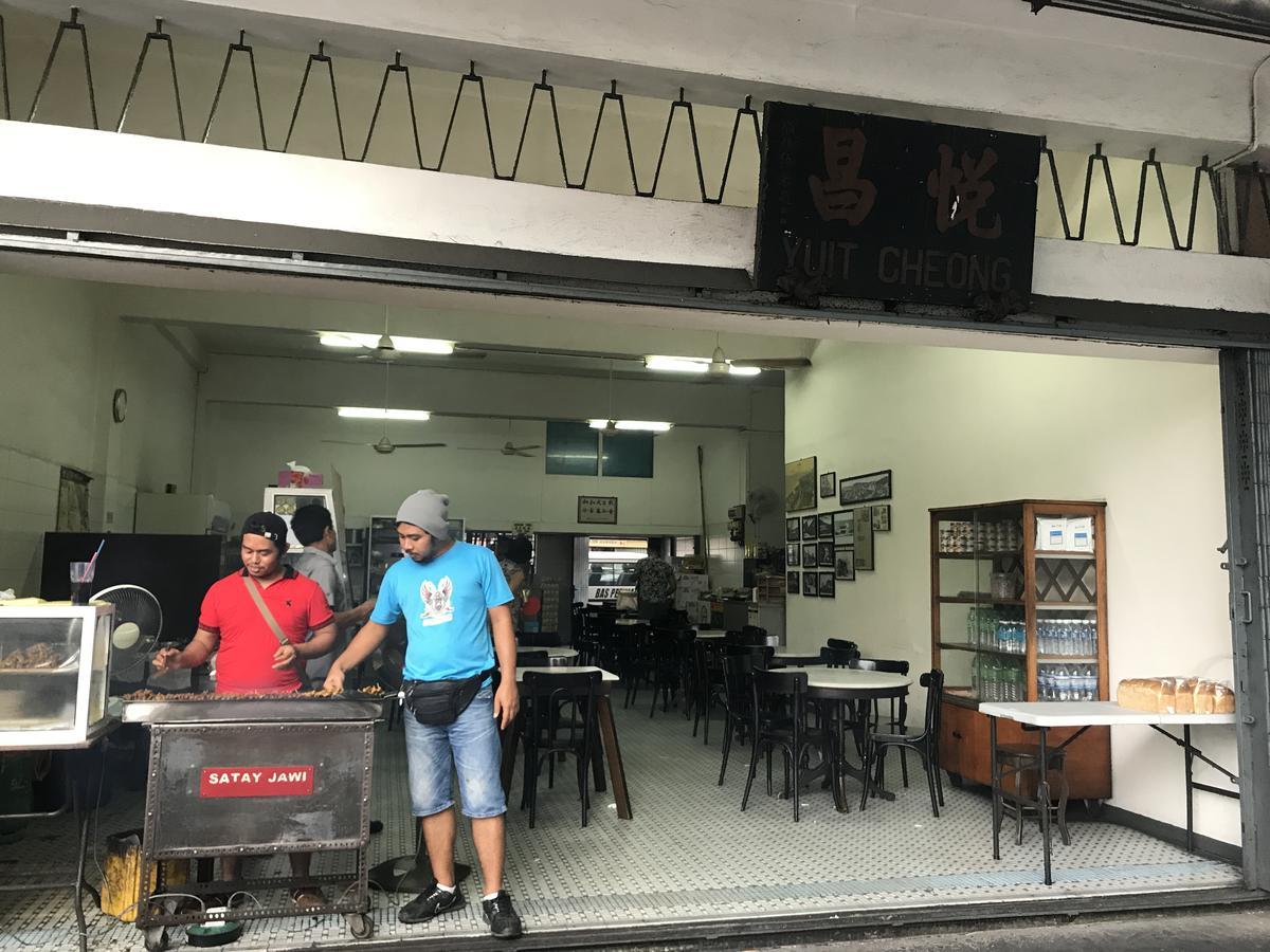 亞庇 Hood旅舍 外观 照片